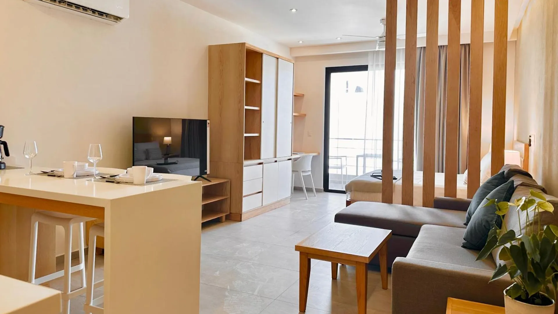 Levitat Hunah Playa del Carmen Aparthotel