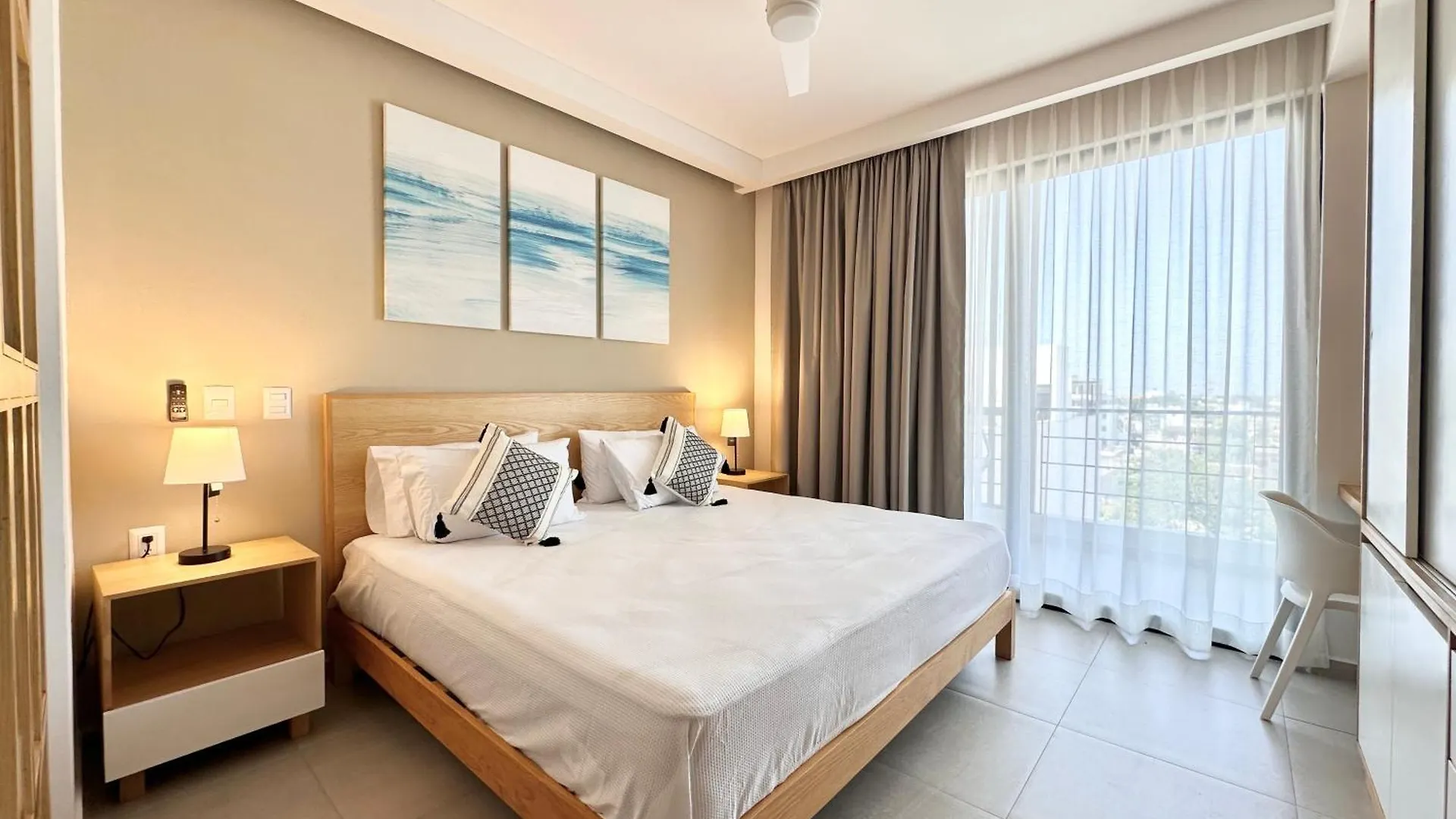 Levitat Hunah Playa del Carmen Aparthotel