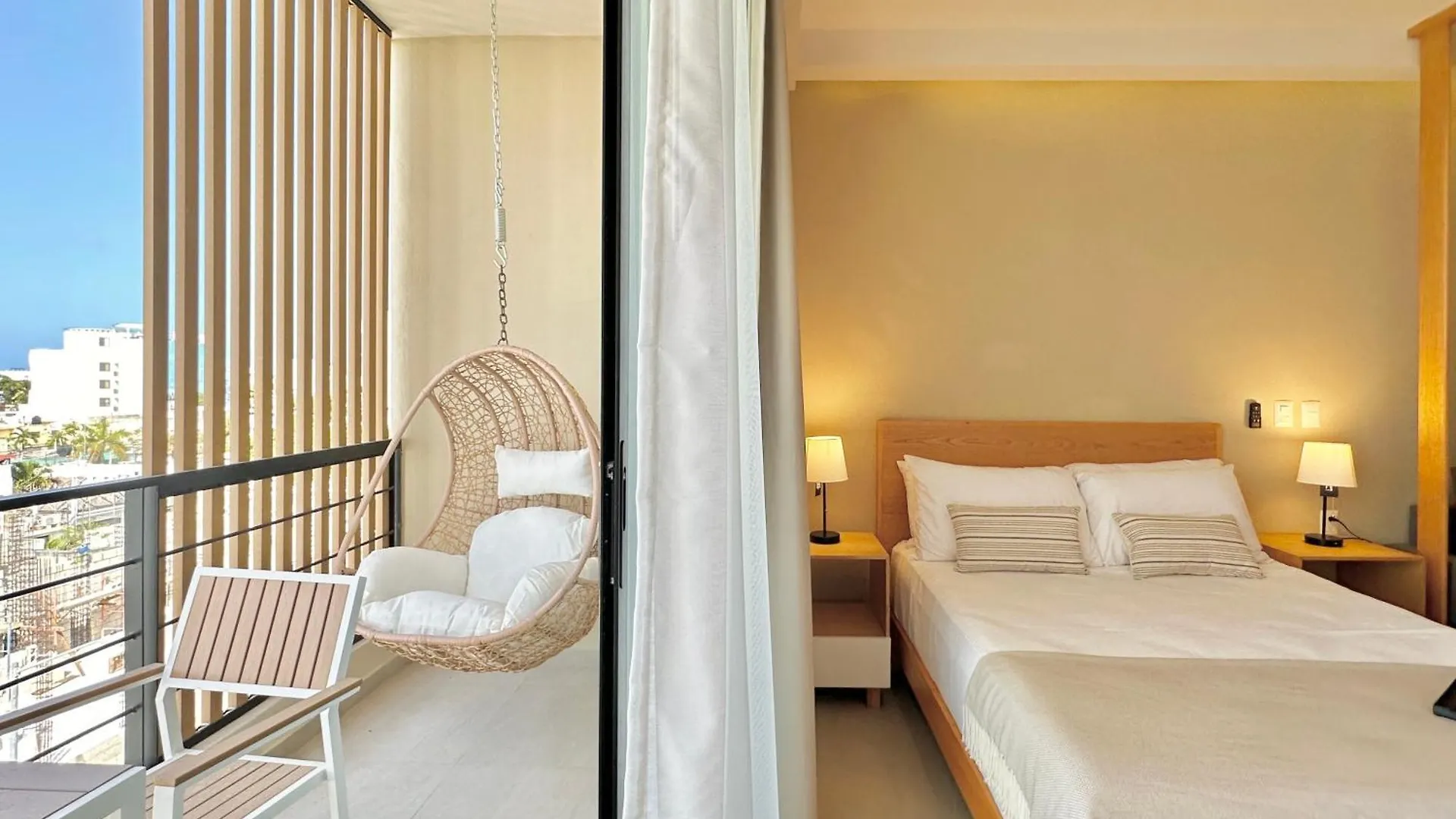 Aparthotel Levitat Hunah Playa del Carmen Mexico