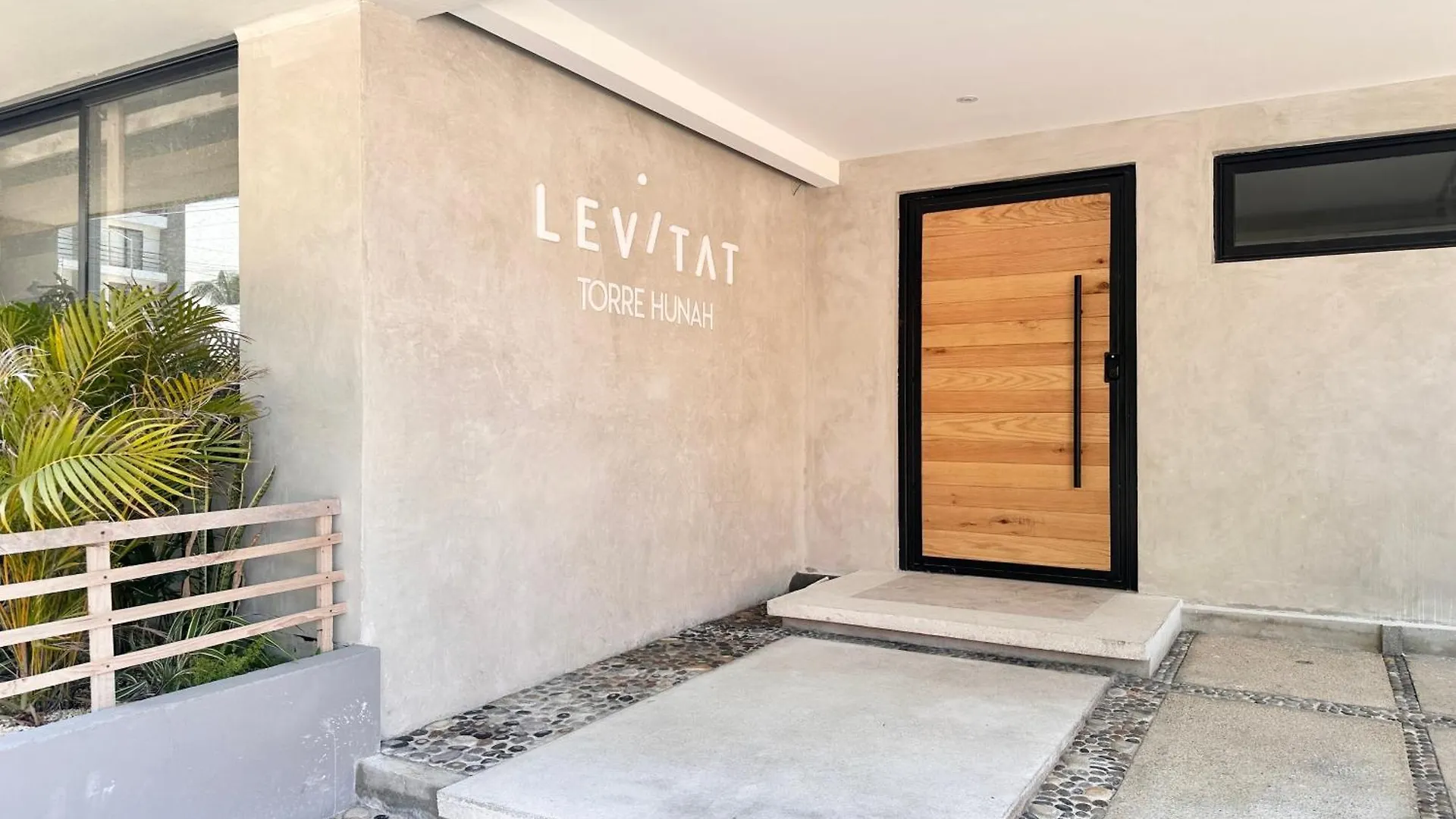 Levitat Hunah Playa del Carmen Aparthotel