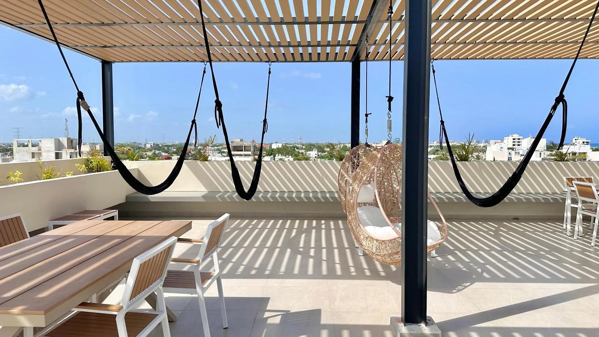 Levitat Hunah Playa del Carmen Mexiko